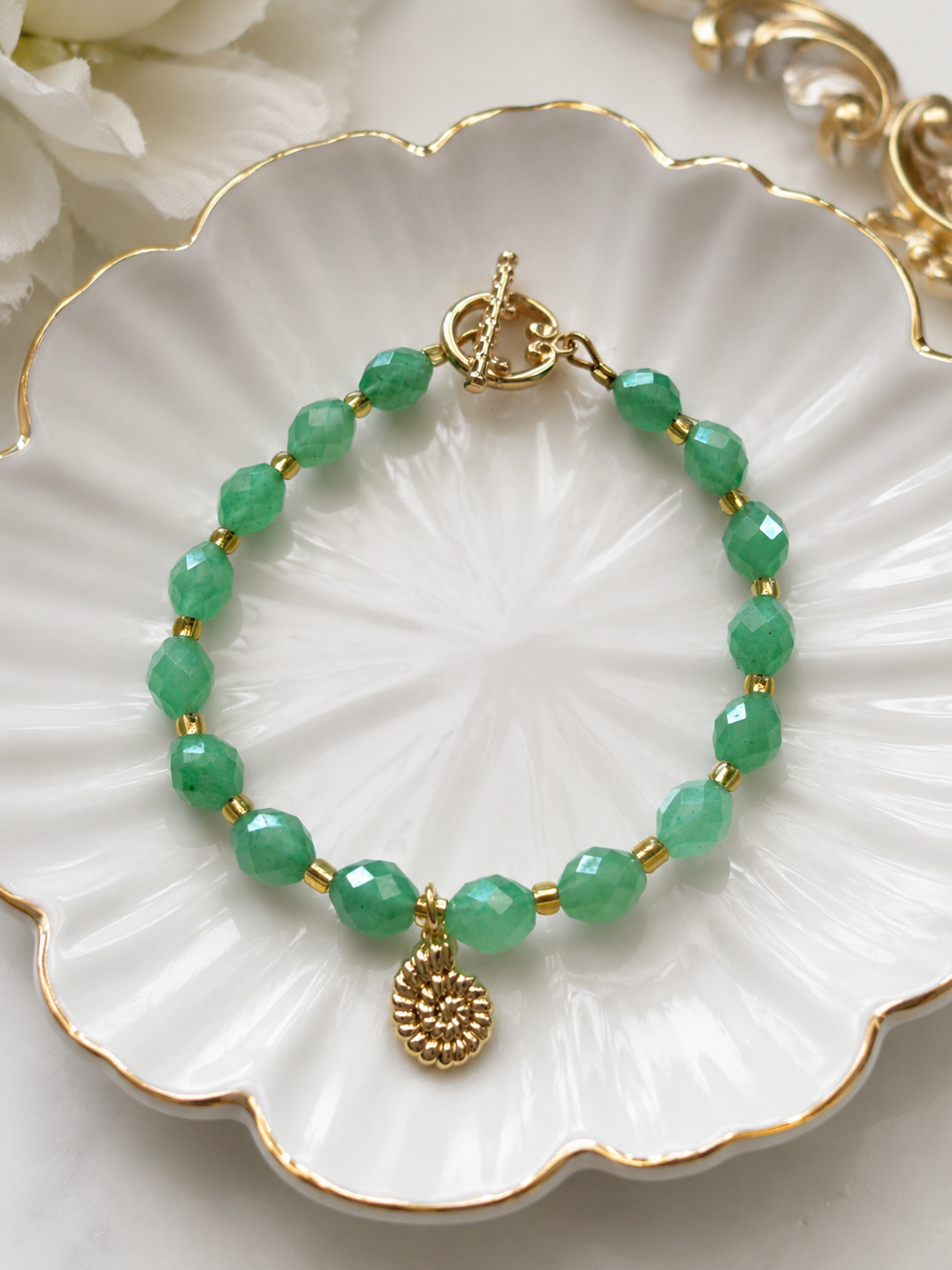 Green Aventurine Conch Shell Bracelet