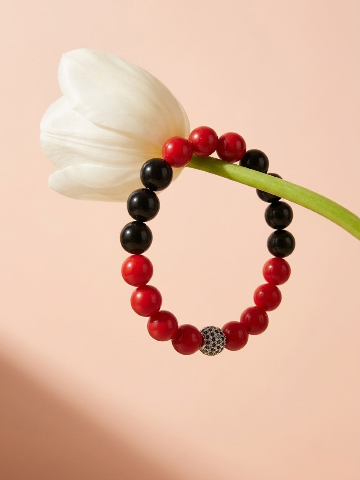 Vital Force – Red Coral & Black Onyx Unisex Bracelet (10mm)