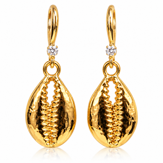 Golden Cowrie Shell Earrings – 18K Gold-PlatedDescriptionBring a touch of coastal elegance to your jewelry collection with these beautiful Golden Cowrie Shell Earrings.Featuring beautifully detailed cowrie shell charms with a polished 18K gold-plated fini