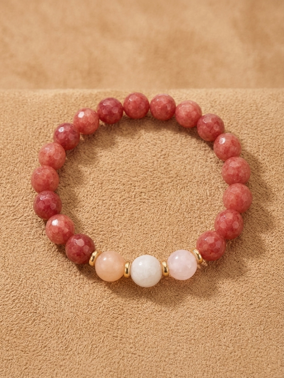 Golden Heart Glow Bracelet