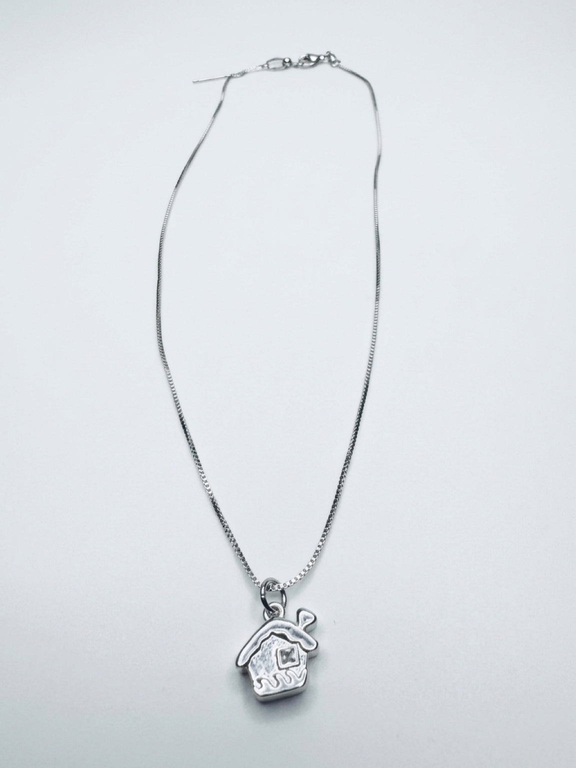 Sweet Little House Pendant Necklace – White Gold